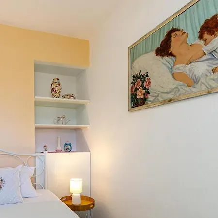 Kuca Lilla Holiday home