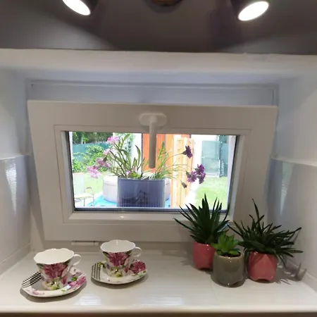 Kuca Lilla Holiday home Loborika