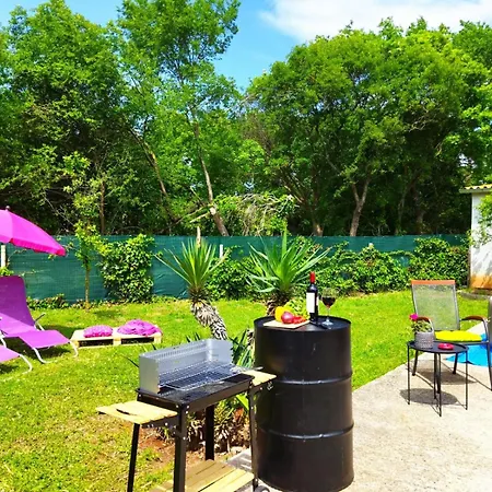 Kuca Lilla * Loborika