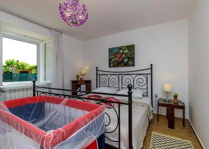 Kuca Lilla Hébergement de vacances