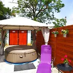 Kuca Lilla Holiday home *