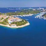 Kuca Lilla *