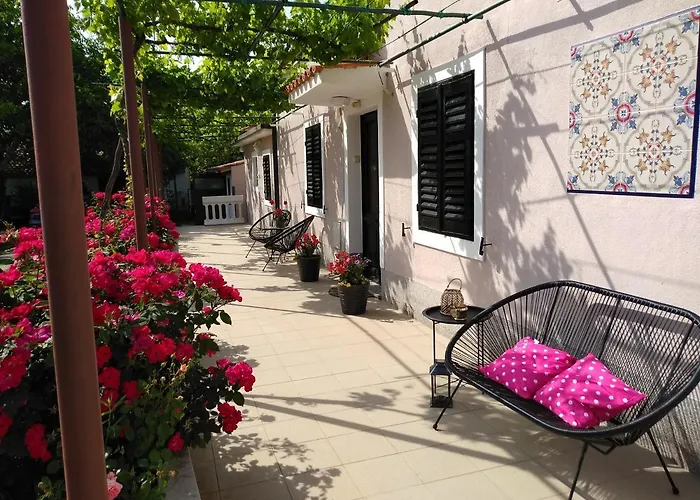 Kuca Lilla Tatil Evi