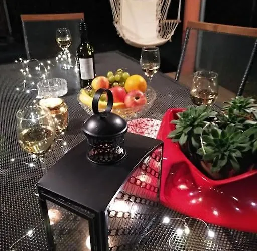 Kuca Lilla * Loborika